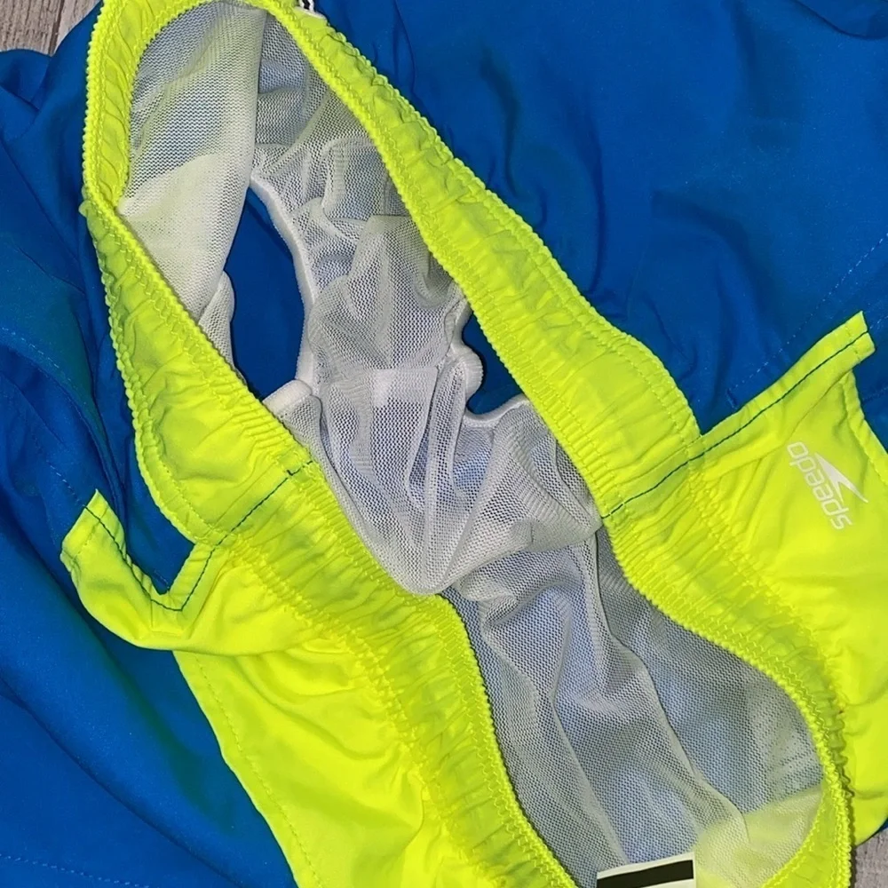 Speedo men’s blue swim athletic shorts size medium